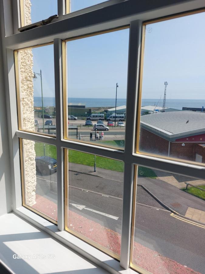 Londonderrys Bar And Accommodation Seaham Eksteriør bilde
