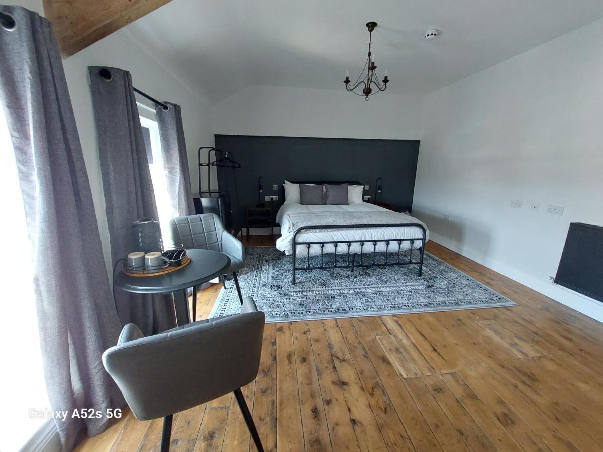 Londonderrys Bar And Accommodation Seaham Eksteriør bilde