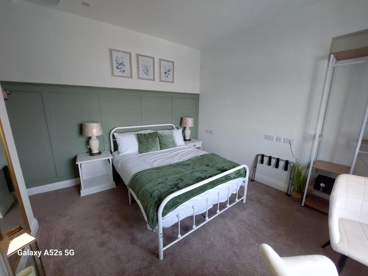 Londonderrys Bar And Accommodation Seaham Eksteriør bilde